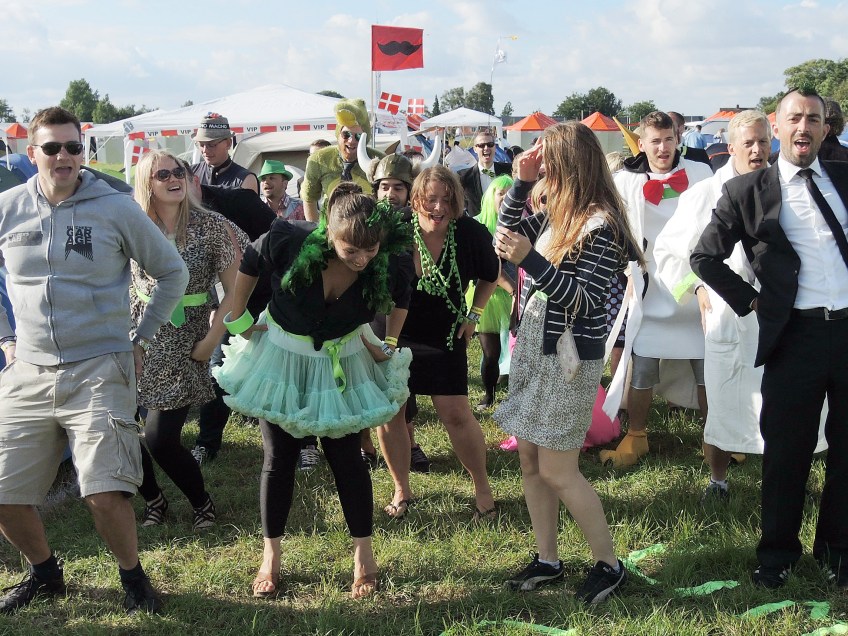 “When I dance they call me Macarena,” Photo by Robin Elizabeth Herr