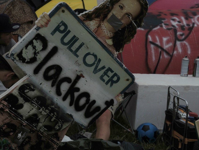 Pull over for Blackout. Photo by Robin Elizabeth Herr